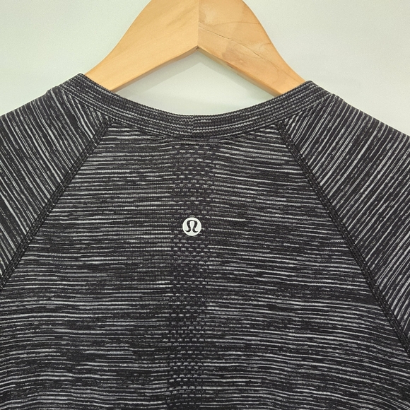 Lululemon Swiftly Speed long sleeve - Picture 6 of 9